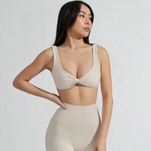 Buffbunny Stardust Twisted Sports Bra NWT